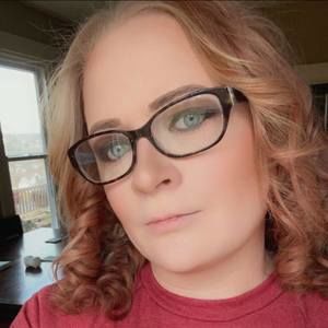 Meet your Posher, Haylee